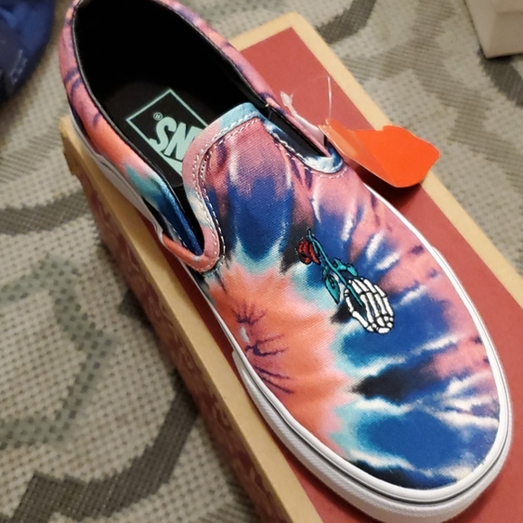 tie dye vans slides